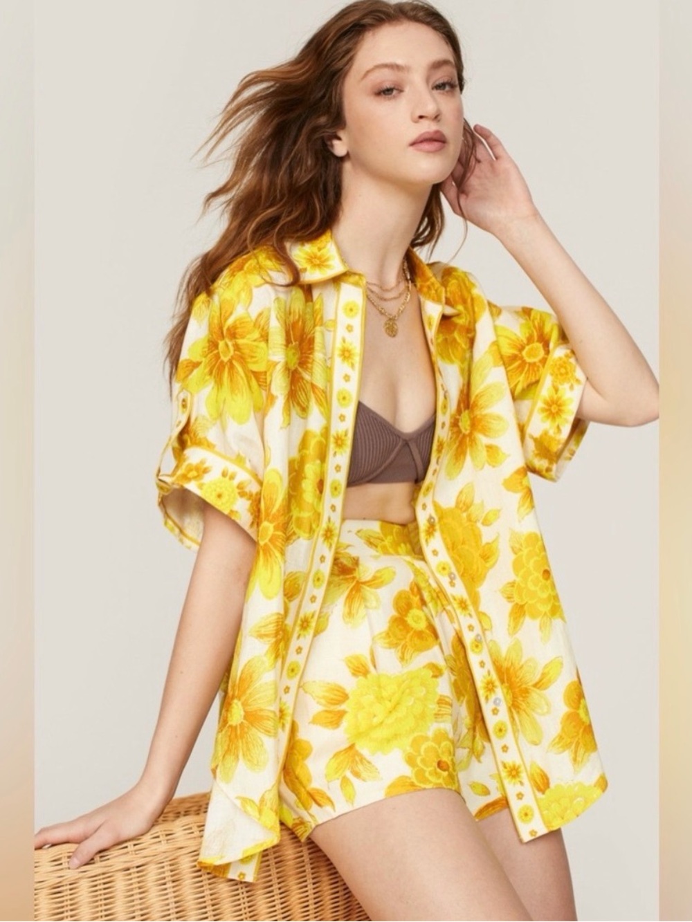 ALÉMAIS
Linen Floral Print Button-Up Top
